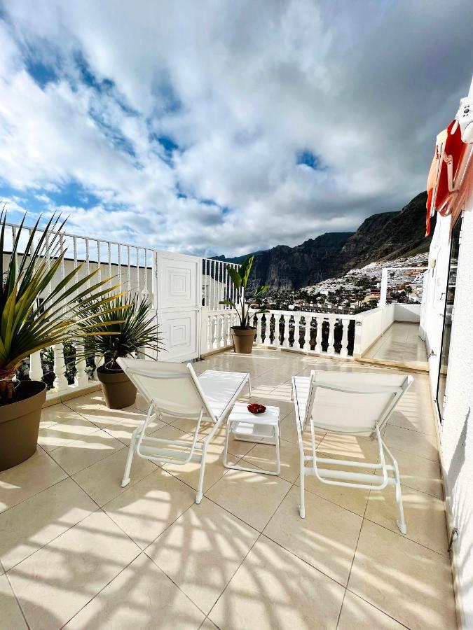 Luxury Penthouse With Breathtaking Views And Huge Private Terraces Apartment Puerto de Santiago  Exterior foto