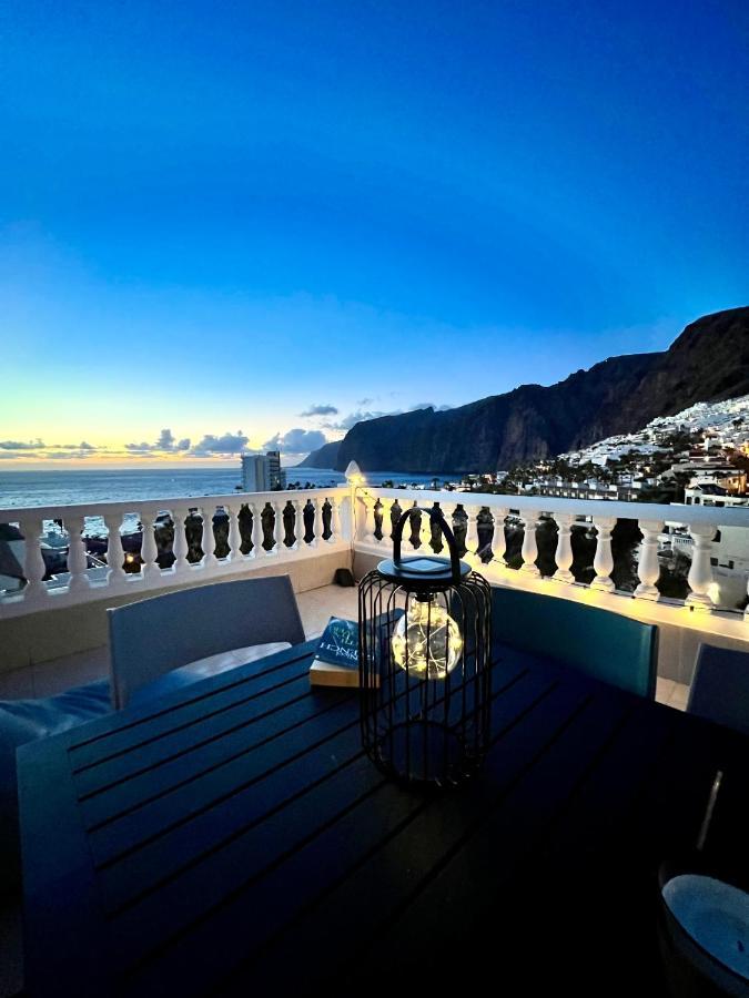 Luxury Penthouse With Breathtaking Views And Huge Private Terraces Apartment Puerto de Santiago  Exterior foto