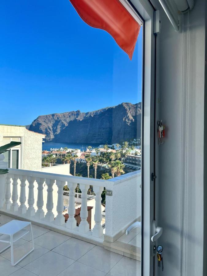 Luxury Penthouse With Breathtaking Views And Huge Private Terraces Apartment Puerto de Santiago  Exterior foto