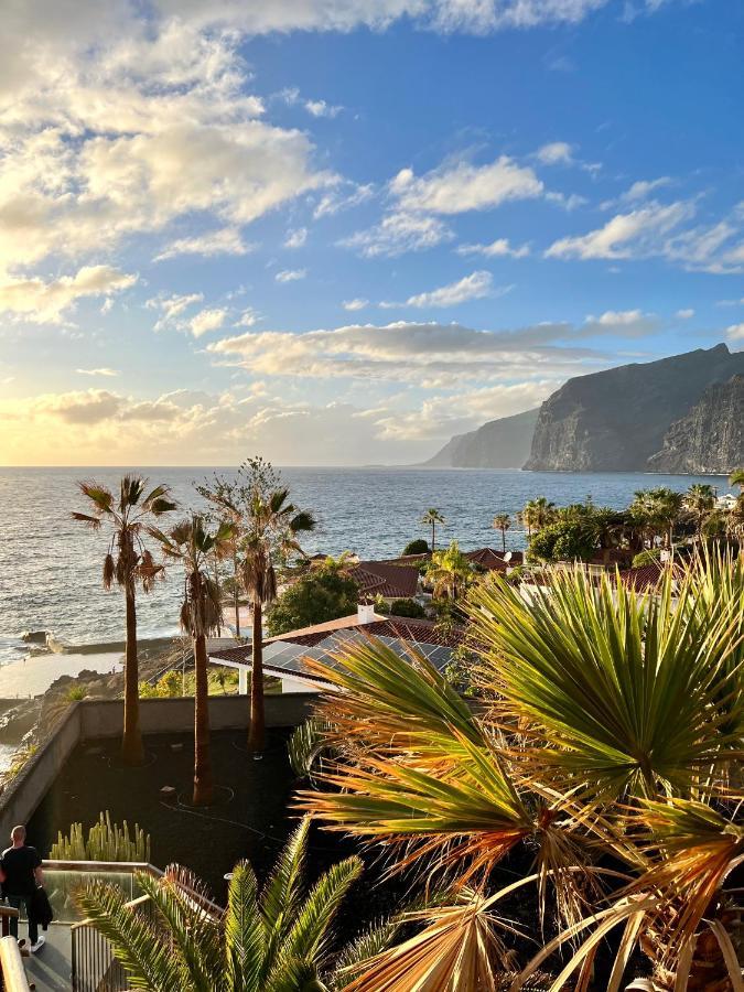 Luxury Penthouse With Breathtaking Views And Huge Private Terraces Apartment Puerto de Santiago  Exterior foto